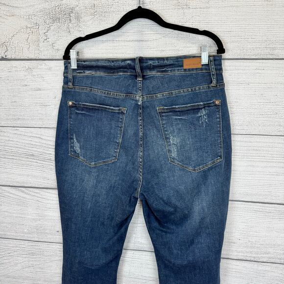 EUC Judy Blue Plus Size Dark Wash Distressed Relaxed Fit Jeans Size 14W - Picture 7 of 9